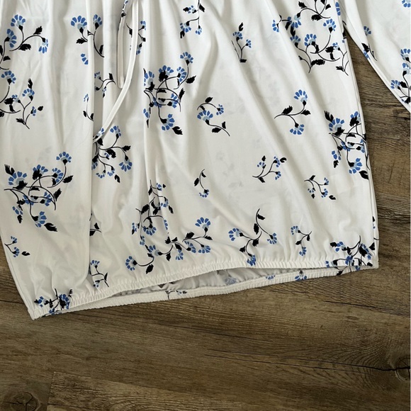 NWT Cleo blouse size medium - Picture 7 of 7